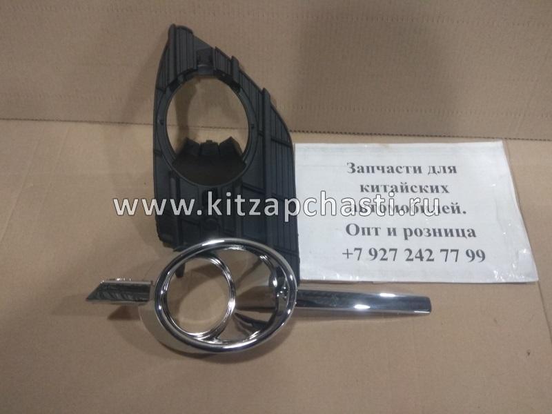 РЕШЕТКА ПТФ ХРОМИРОВАННАЯ ПРАВАЯ Geely Emgrand X7 NEW 1018024636